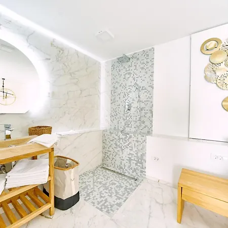 Gallery Luxury & * Split