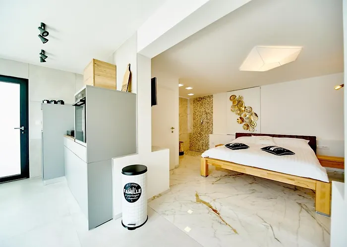 Gallery Luxury & Спліт