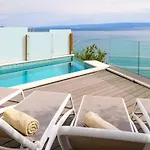 Gallery Luxury & Apartment *